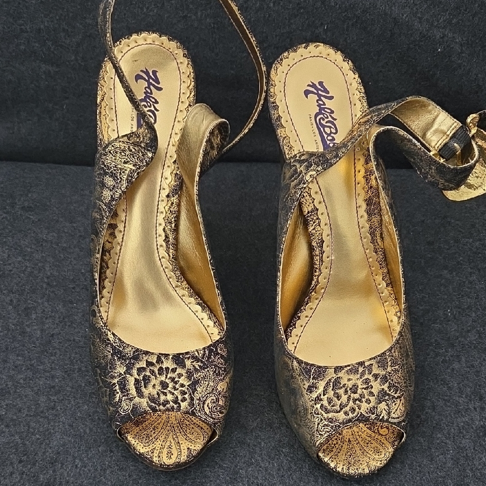 Kenneth Cole Reaction Black and Gold Lace Peep-Toe Slingbacks